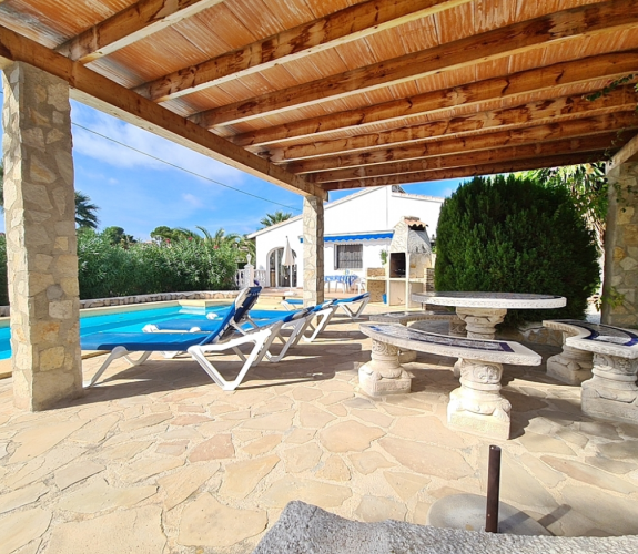 Villa for sale in San Jaime Moraira on a flat Plot