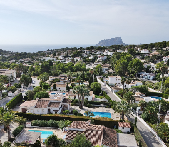 Villa for sale in San Jaime Moraira on a flat Plot