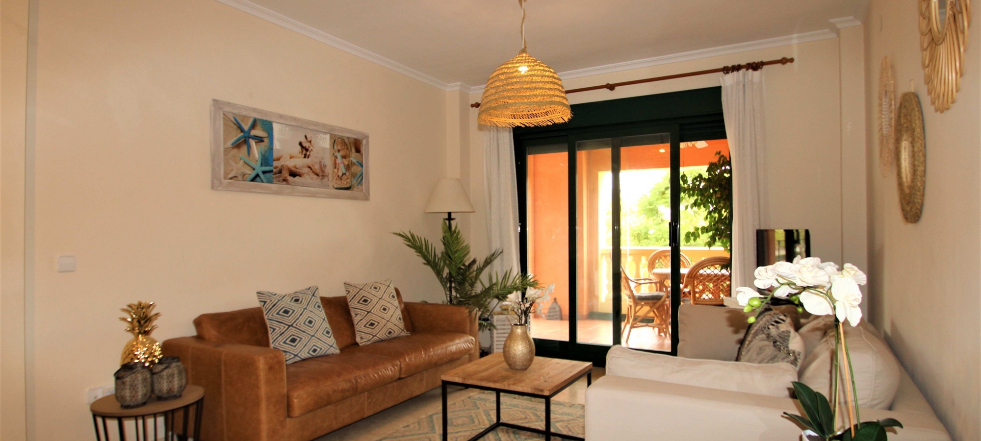 JAVEA PORT >> APARTMENT with 2 bedrooms and communal pool and gardens