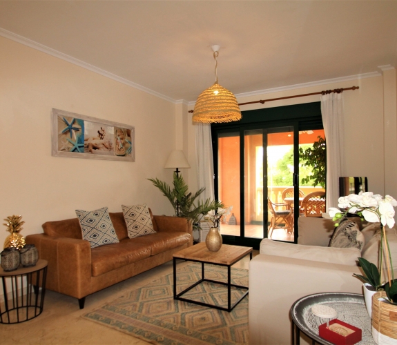 JAVEA PORT >> APARTMENT with 2 bedrooms and communal pool and gardens