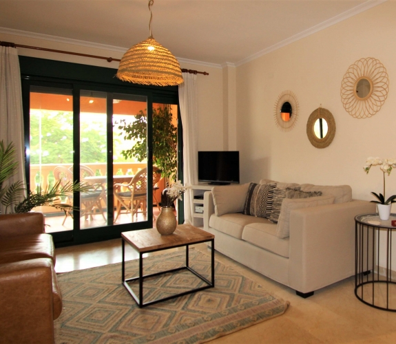 JAVEA PORT >> APARTMENT with 2 bedrooms and communal pool and gardens