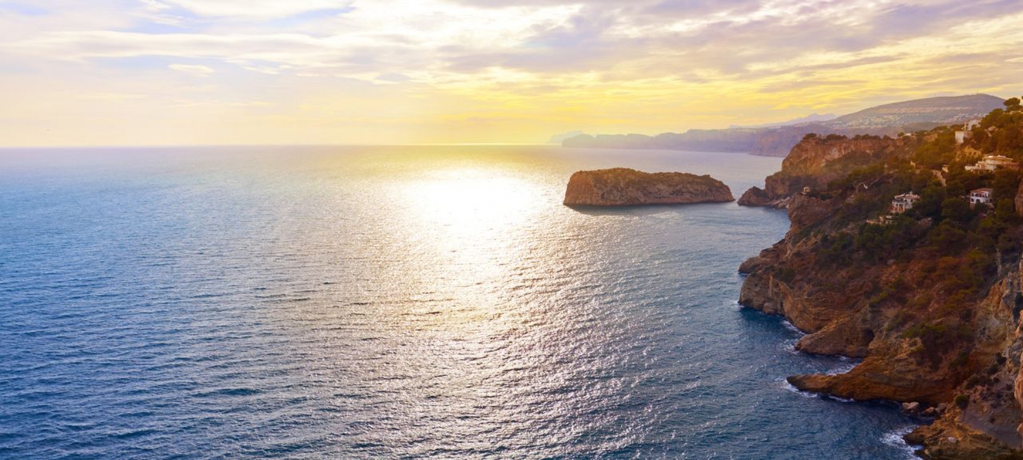 JAVEA PORT >> LEJLIGHED med 2 soveværelser og fælles pool og haver,