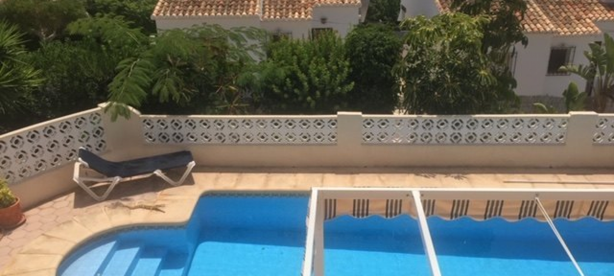 Villa recently reduced, within walking distance to town and beaches.