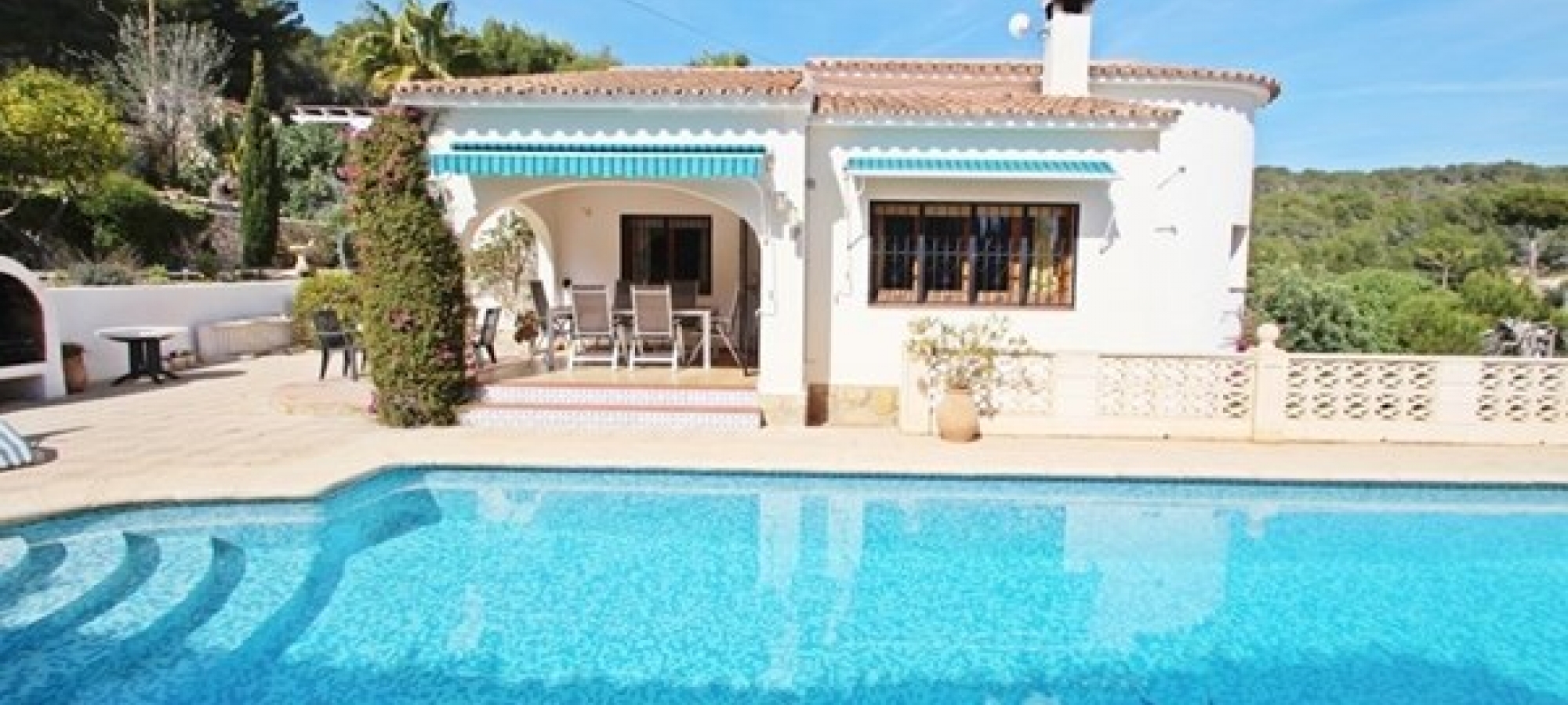 La Fustera, Benissa walking distance to the beach and with guest apartment