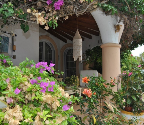 MORAIRA >> PLA DEL MAR >> Villa with accommodation all on one floor, close to town and b...