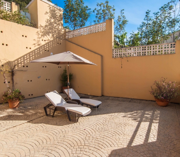 COSTA BLANCA >> MORAIRA >> VERDE PINO - luksuriøs 4 værelse villa i middelhavsstil med f...