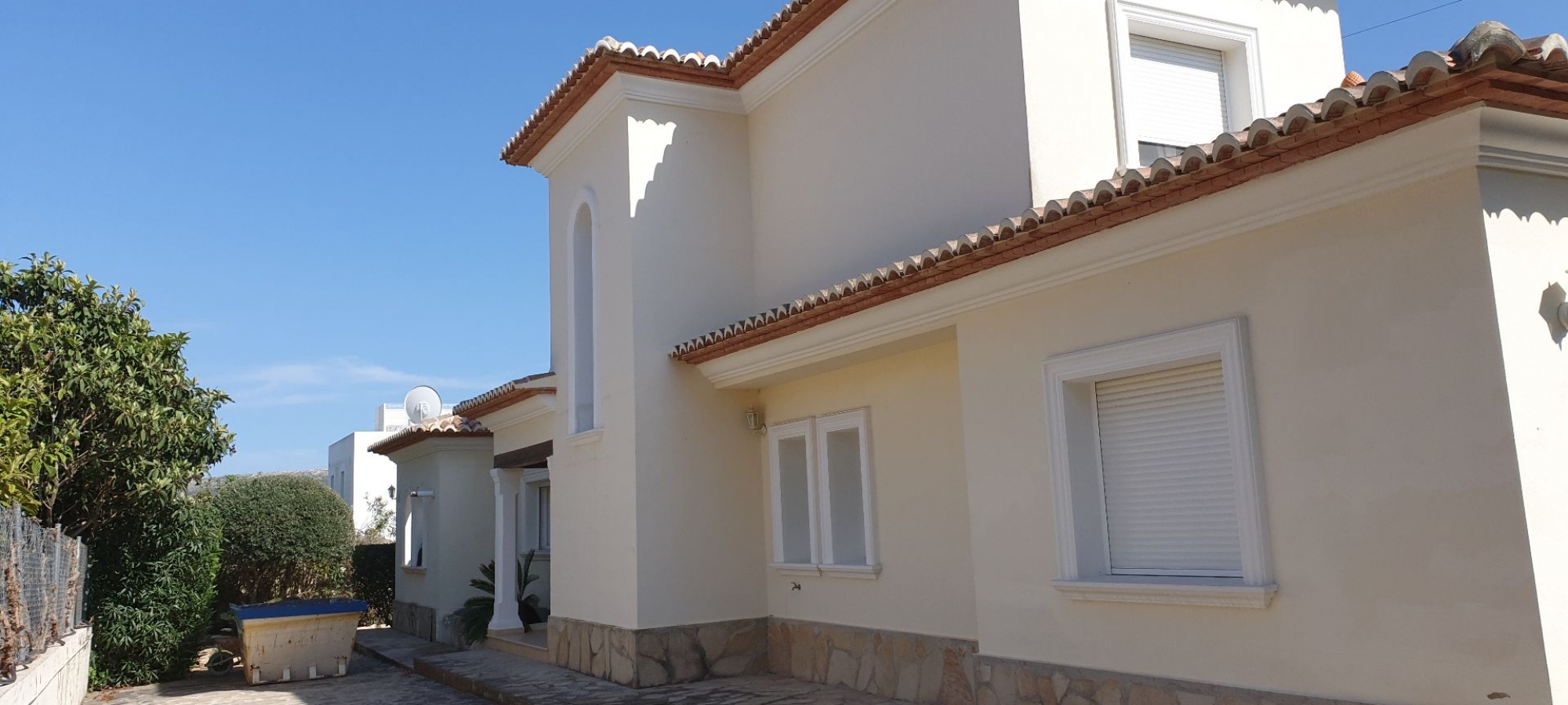 JAVEA >> TESORO PARK> VILLA med 5 soveværelser nær golfklub 1148 m2 grund