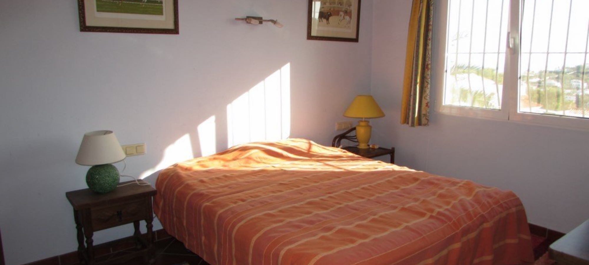 BENISSA >> LA FUSTERA >> BARGAIN VILLA with sea views