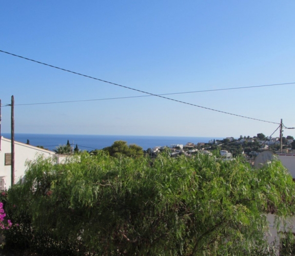 BENISSA >> LA FUSTERA >> BARGAIN VILLA with sea views