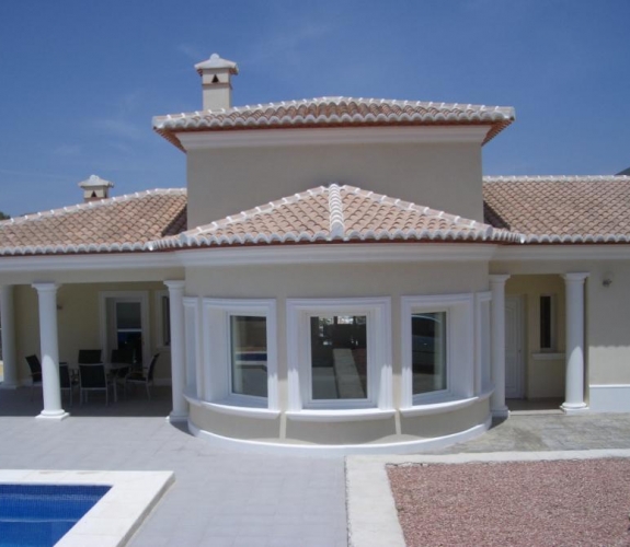 EL PORTET - Villa on a level plot