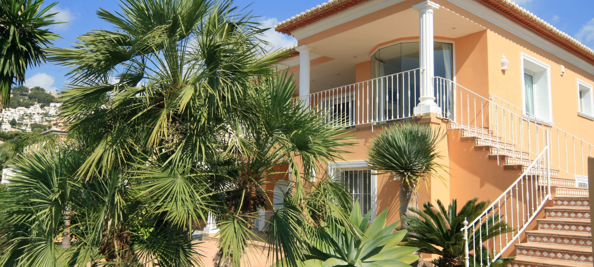 Pinar del Advocat, Moraira, Costa Blanca, with guest apartment.