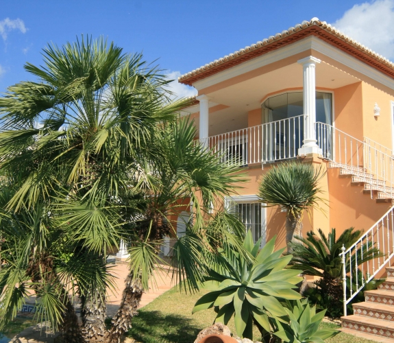 Pinar del Advocat, Moraira, Costa Blanca, with guest apartment.