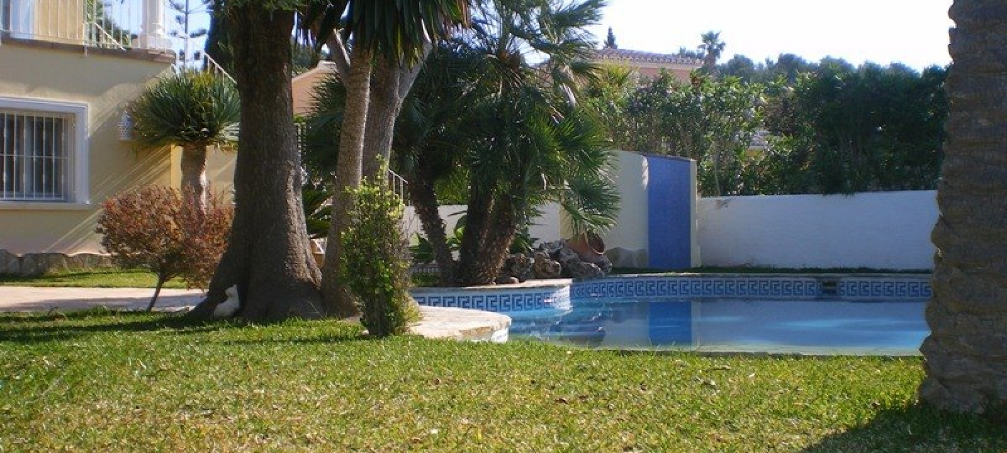 Pinar del Advocat, Moraira, Costa Blanca, med gæstelejlighed. 300m2 bygget i 2001