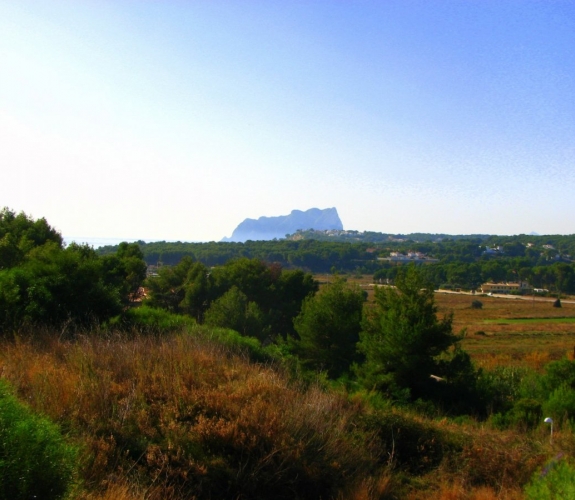 PLA DEL MAR> MORAIRA> COSTA BLANCA - En stor villa i gåafstand til byen og strande.