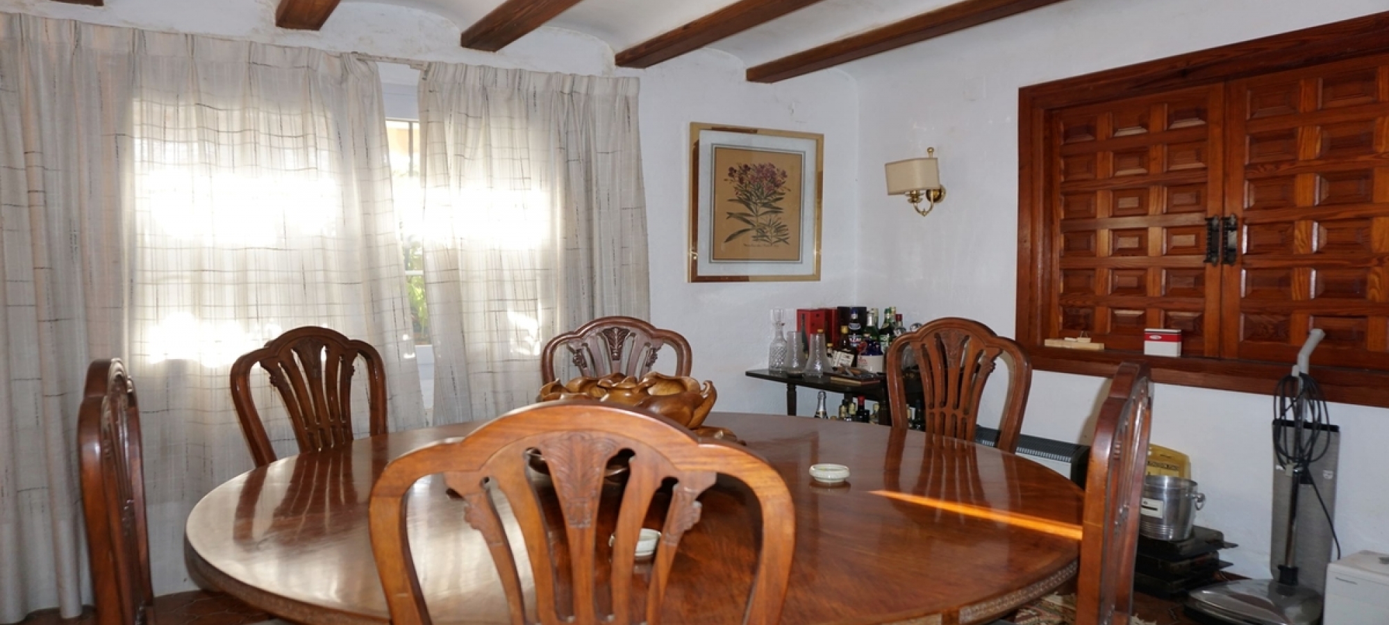 MORAIRA > PLA DEL MAR > To refurbish and within walking distance to town and beaches