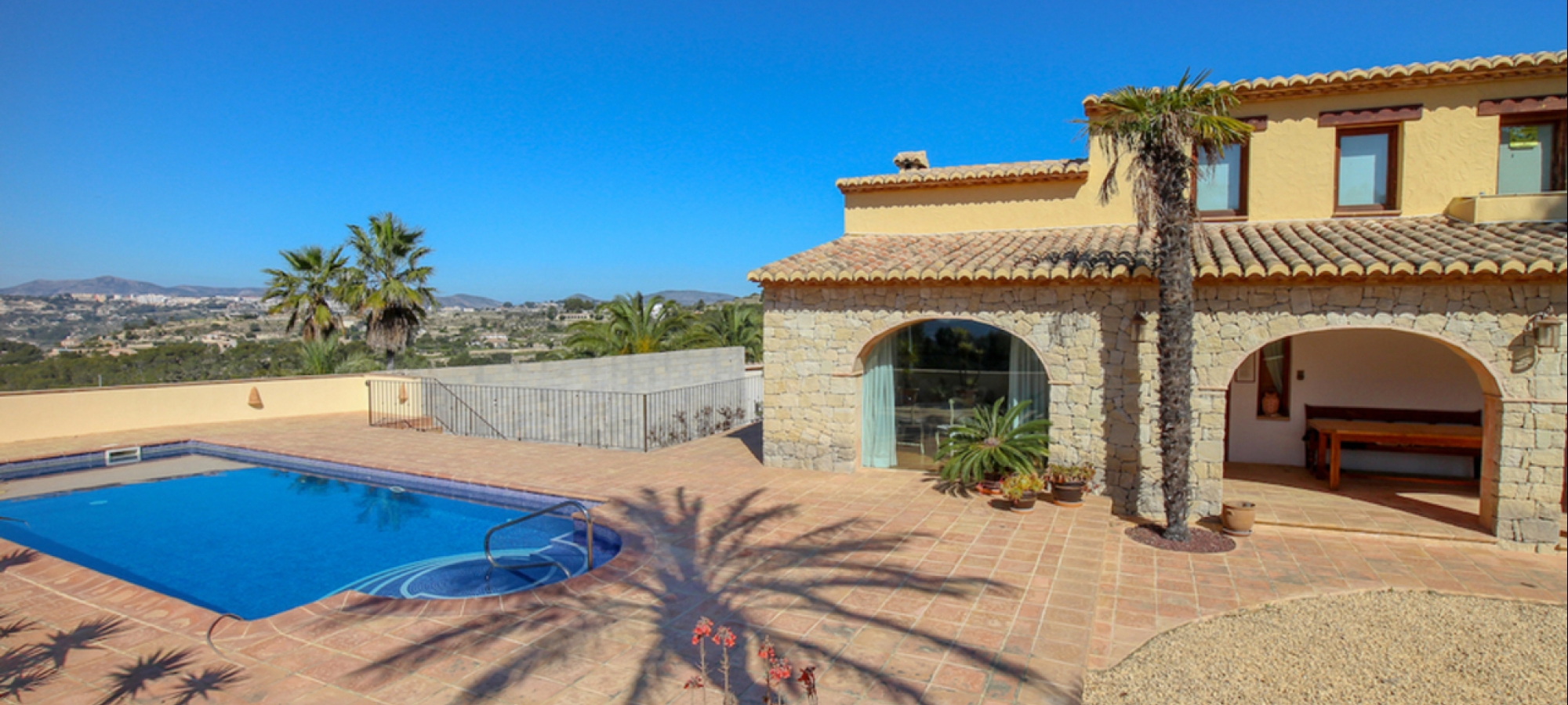 BENISSA >> PEDRAMALA > BARGAIN  finca with great panoramic and sea views