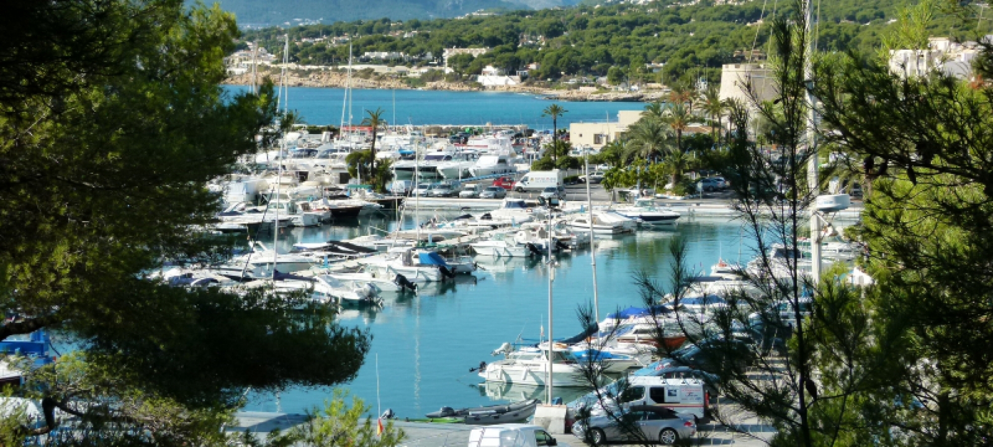 MORAIRA >> PLA DEL MAR> VILLA inden for en kort gåtur til byen og strande