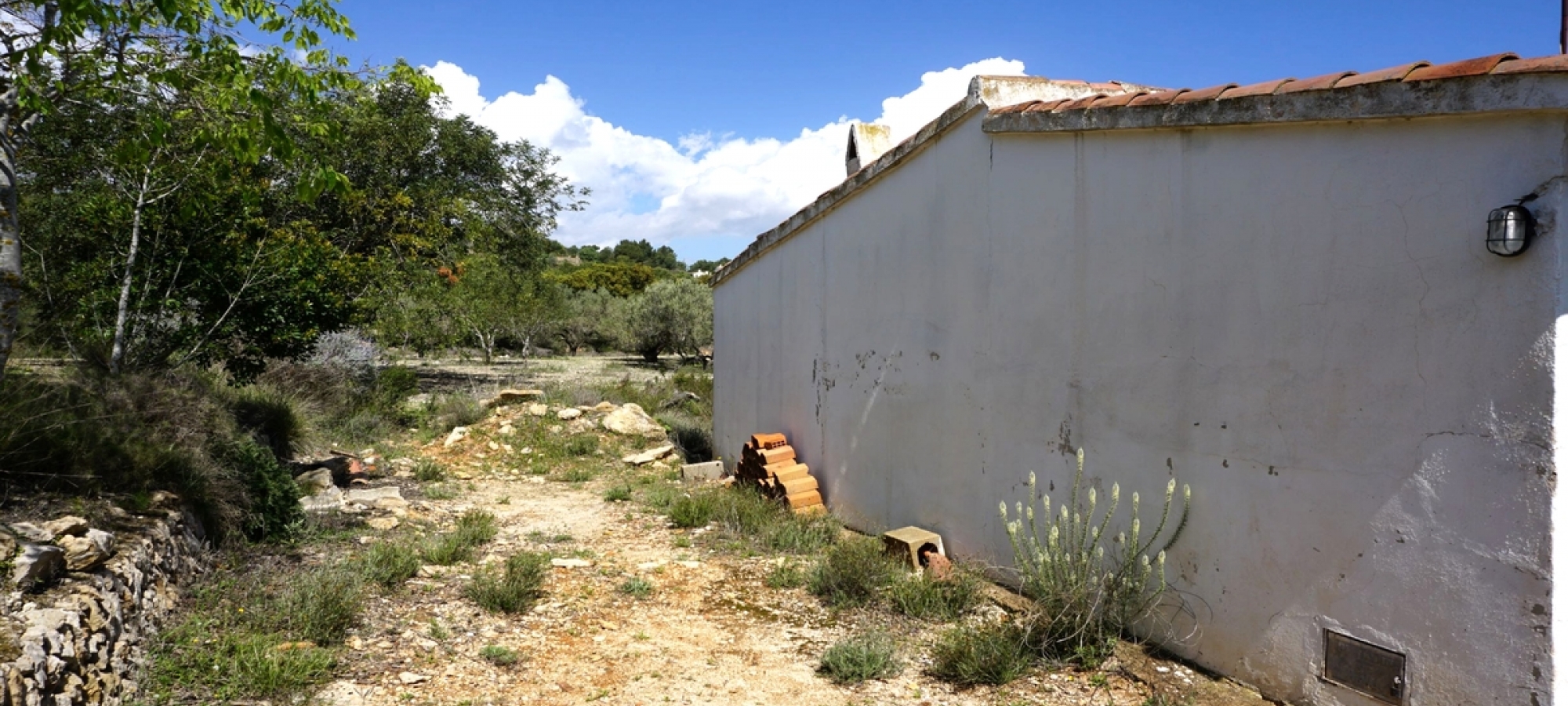 BENISSA >> BENIMALLUNT > FINCA to refurbish with panoramic views