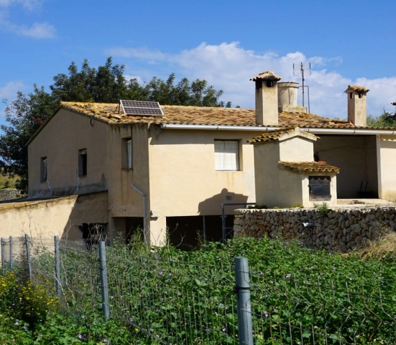 BENISSA >> PARTIDA LLENES >> Finca to refurbish with 3 bedrooms and panoramic views