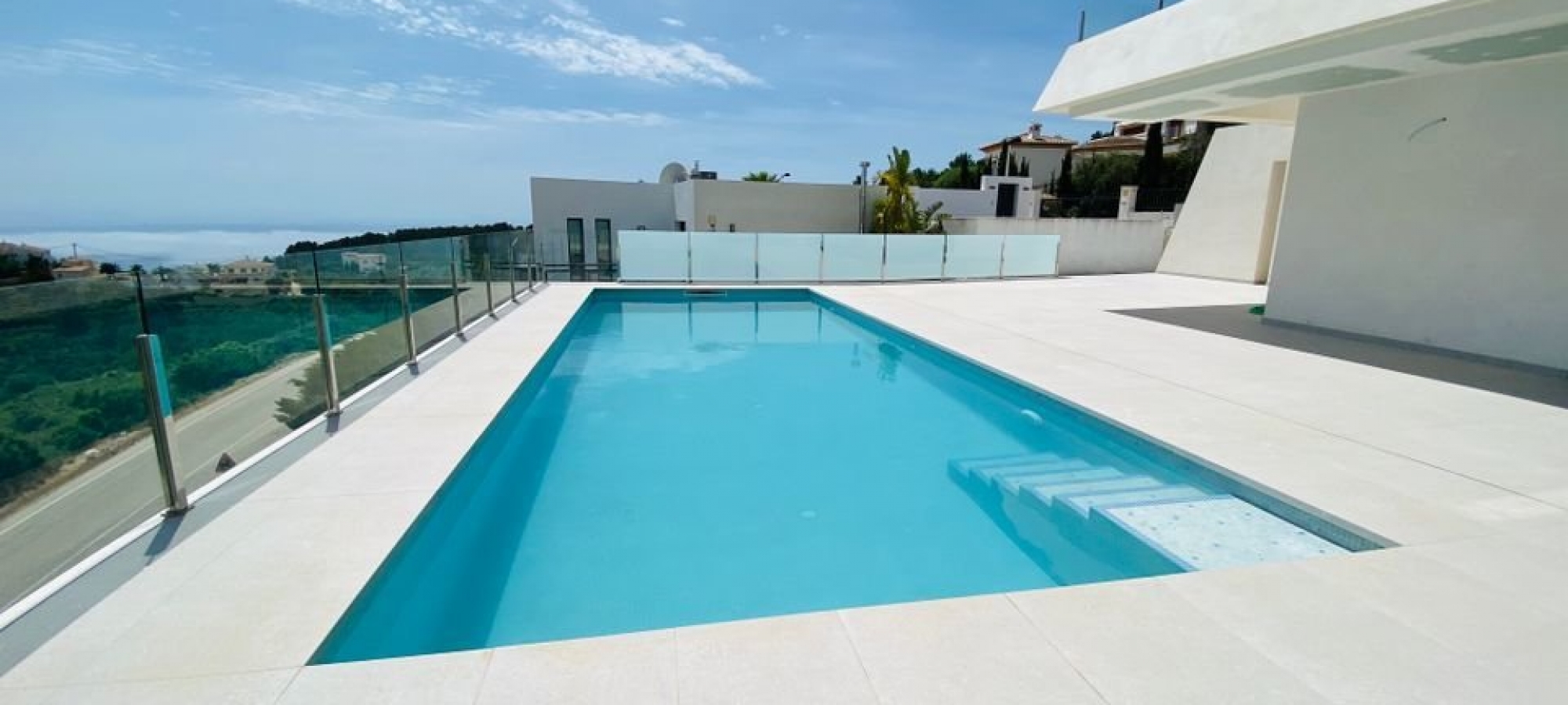 Modern New build sea view villa with 4 bedrooms. Ready to move into.