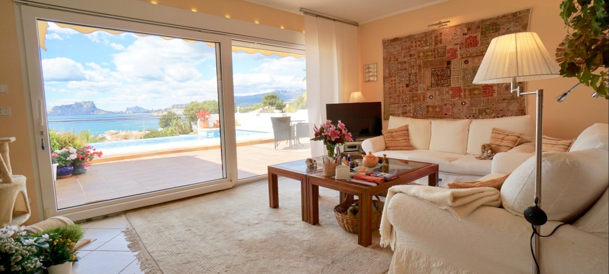 Walking distance to town and beaches - FOR SALE >> COSTA BLANCA >> MORAIRA >> PLA DEL MAR