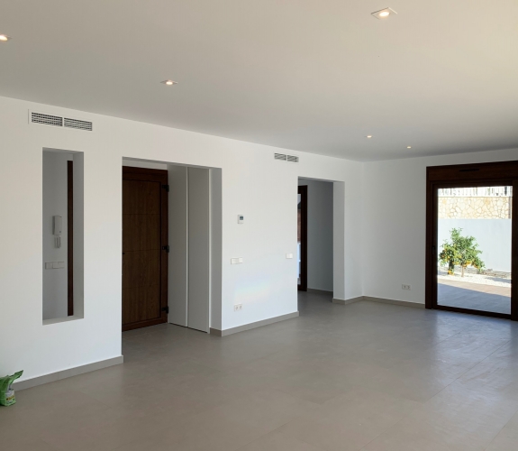 CALPE > CARRIO - 3 bedroom new build villa in Ibiza style and private swimming pool not far from ...