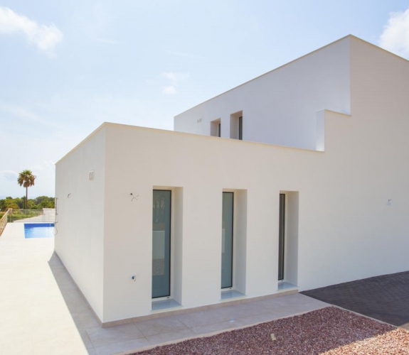 MORAIRA > EL TESORO - A modern style new build villa for sale with panoramic sea views in a new u...