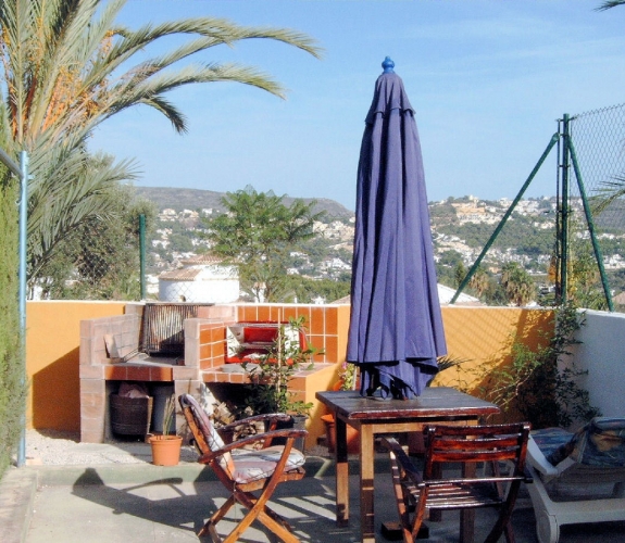 MORAIRA > LA SABATERA - Spacious villa on a large plot