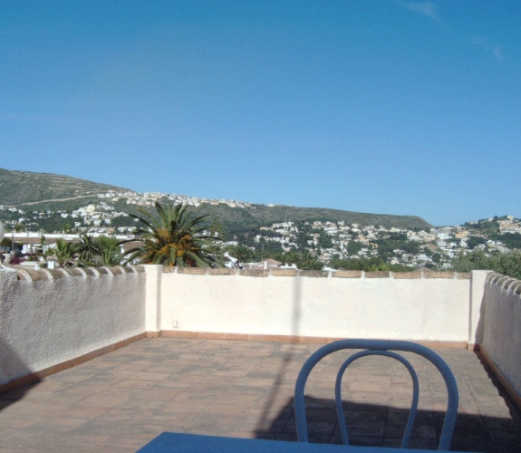 MORAIRA > LA SABATERA - Spacious villa on a large plot