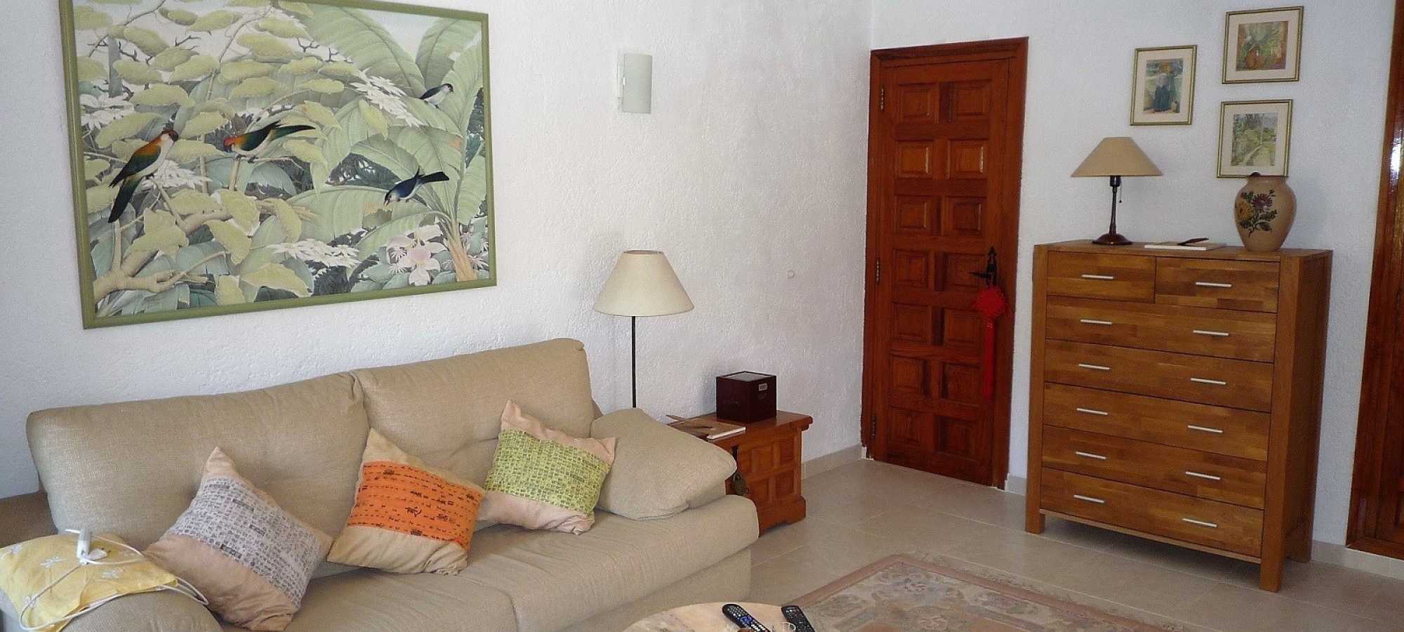 MORAIRA > LA SABATERA - Spacious villa on a large plot