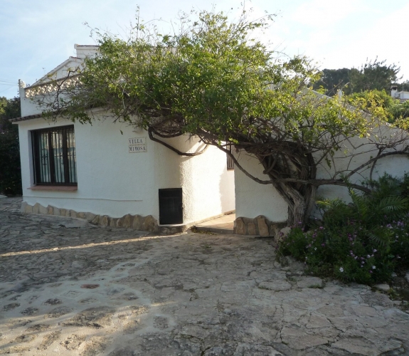 COSTA BLANCA >> MORAIRA> LA SABATERA - Villa med 5 soveværelser, gåafstand til faciliteter....