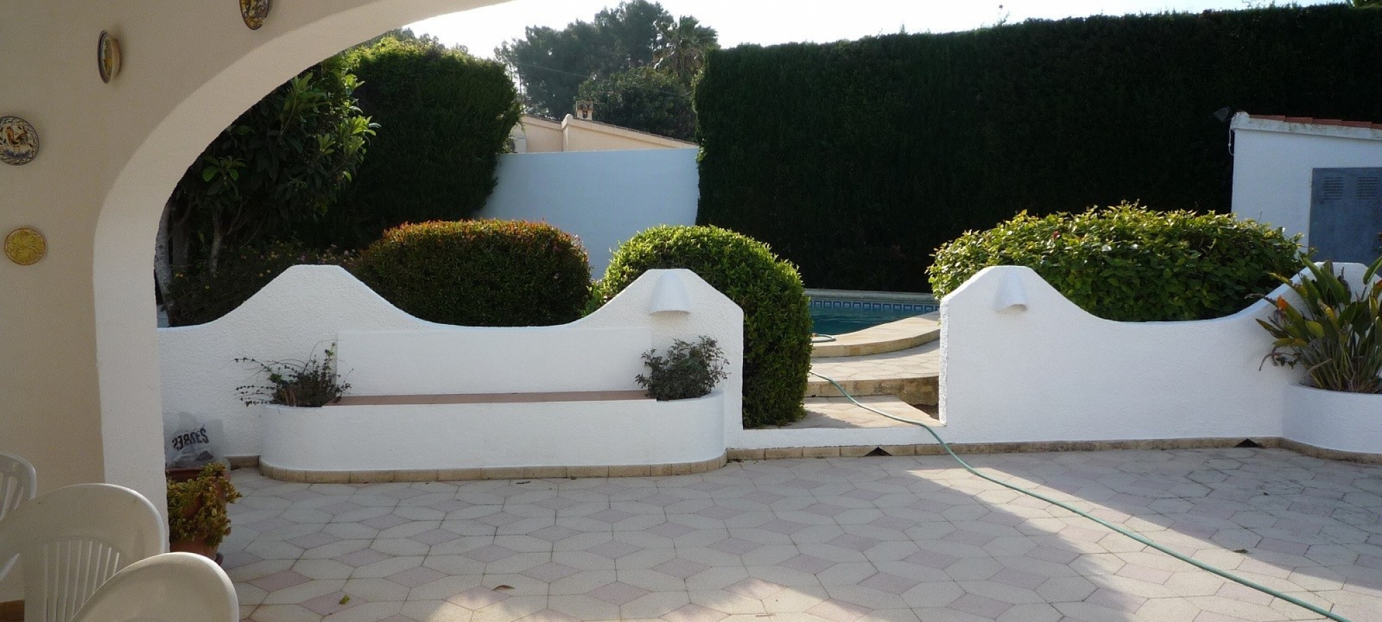 COSTA BLANCA >> MORAIRA> LA SABATERA - Villa med 5 soveværelser, gåafstand til faciliteter.