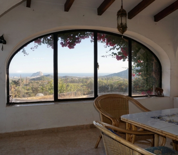 COSTA BLANCA >> BENISSA > Finca with panoramic sea views and private pool