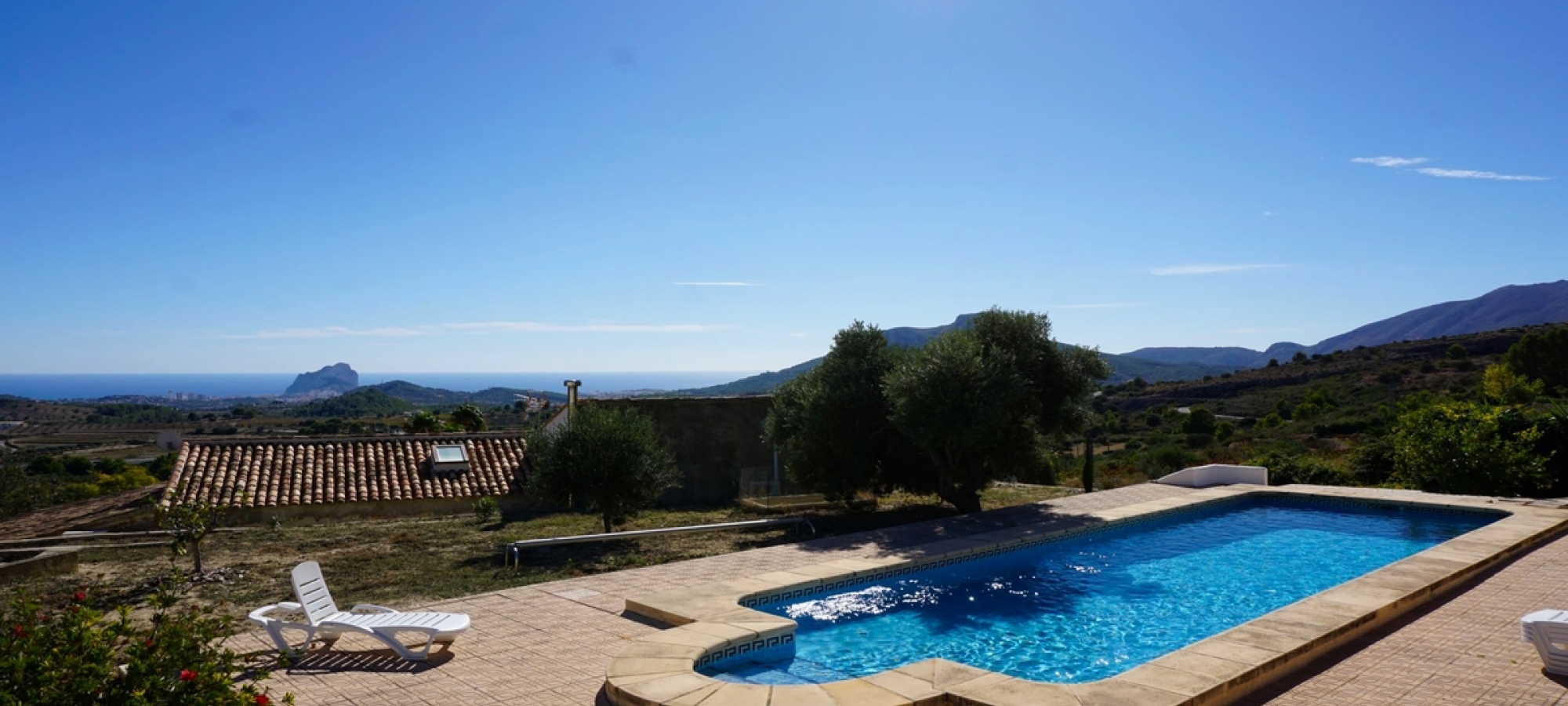 COSTA BLANCA >> BENISSA > Finca with panoramic sea views and private pool