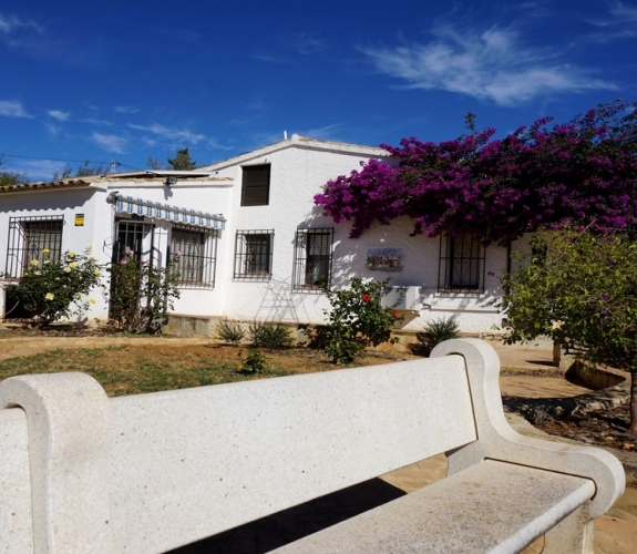 COSTA BLANCA >> BENISSA > Finca with panoramic sea views and private pool