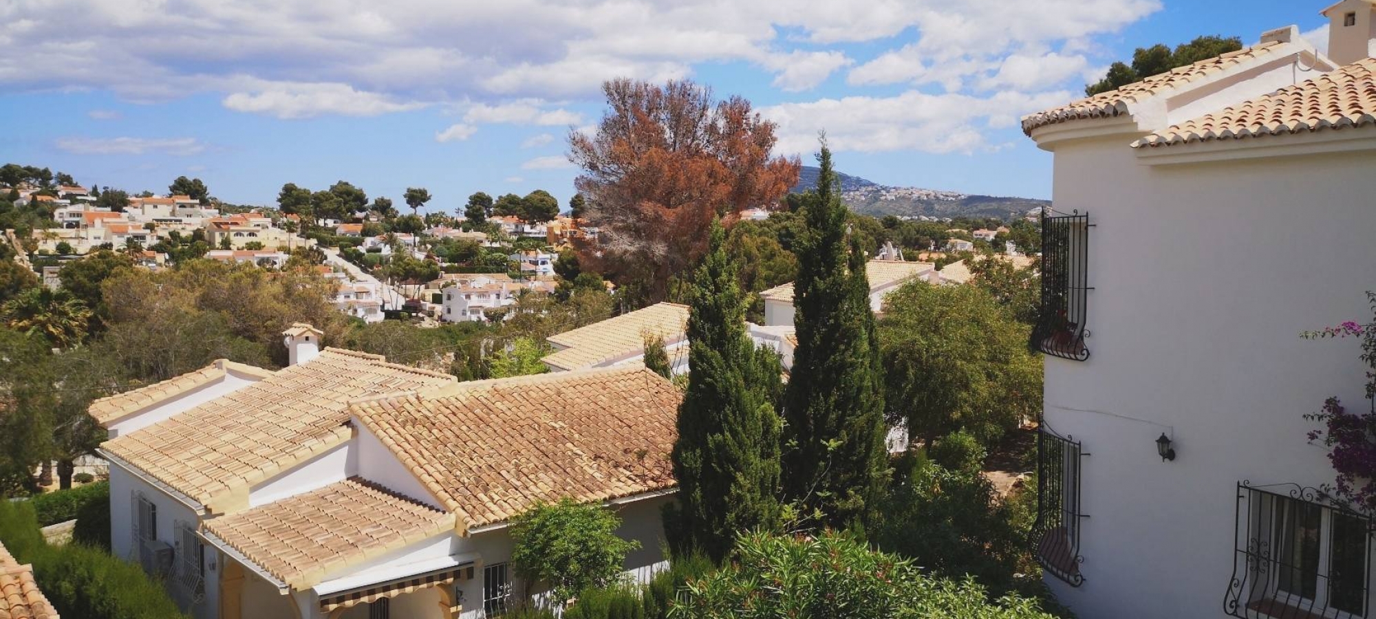 MORAIRA > FANADIX - Villa in Monte Park complex with communal pools and gardens