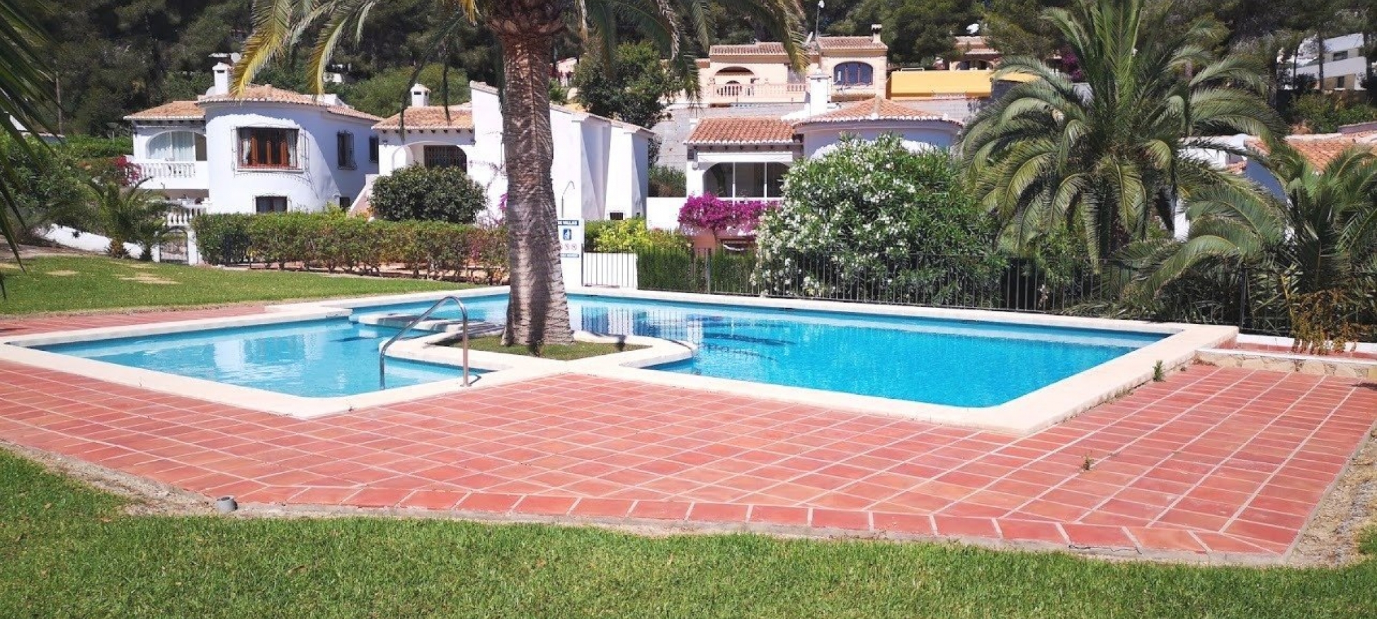 MORAIRA> FANADIX - Villa i Monte Park-kompleks med fælles pools og haver