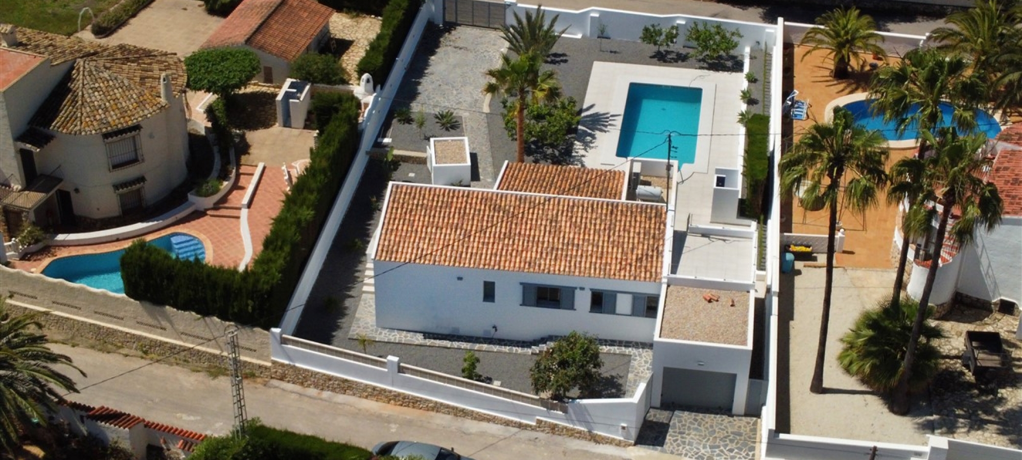 BENISSA > BUENAVISTA - Available to buy this renovated villa with 3 bedrooms and pool on a level plot