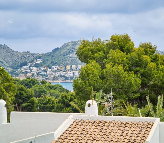 MORAIRA> LA COMETA inden for gåafstand til byen og strande. Panoramaudsigt over havet og stor poo...