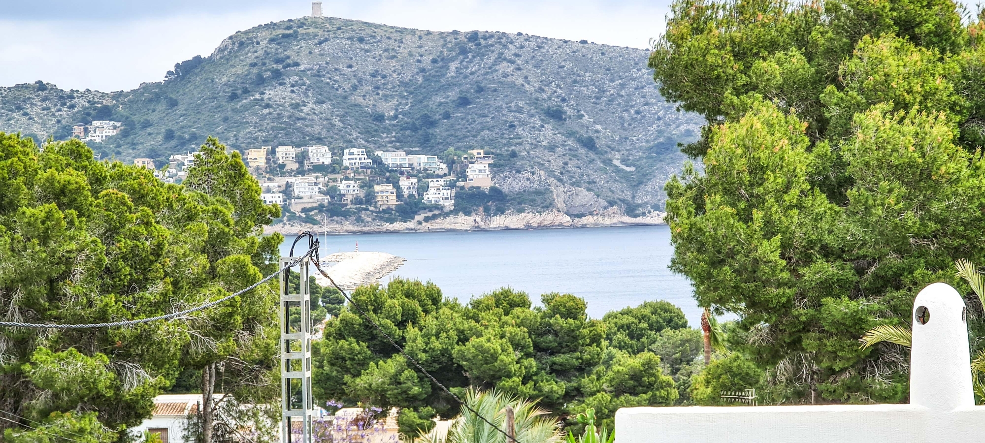 MORAIRA> LA COMETA inden for gåafstand til byen og strande. Panoramaudsigt over havet og stor pool terrasse