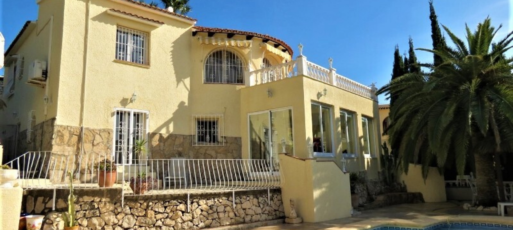 Benissa, Montemar with guest apartment and private swimming pool