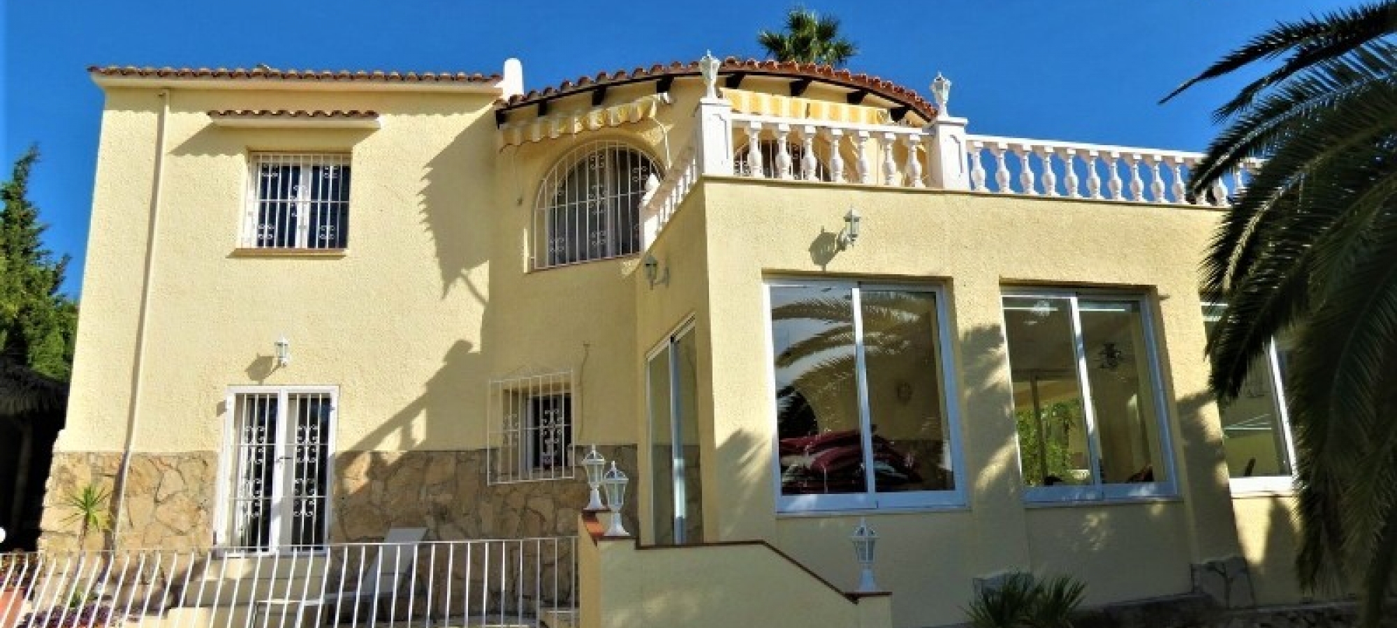 Benissa, Montemar with guest apartment and private swimming pool