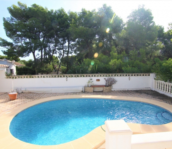 Fanadix in Moraira, Costa Blanca, close to the sandy beach and beach-front restaurants