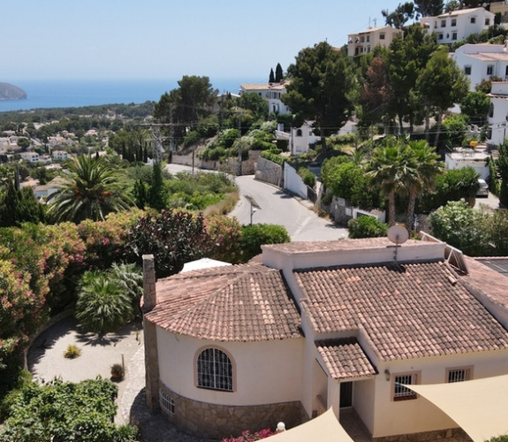 Benissa - Montemar with sea views and private swimming pool.