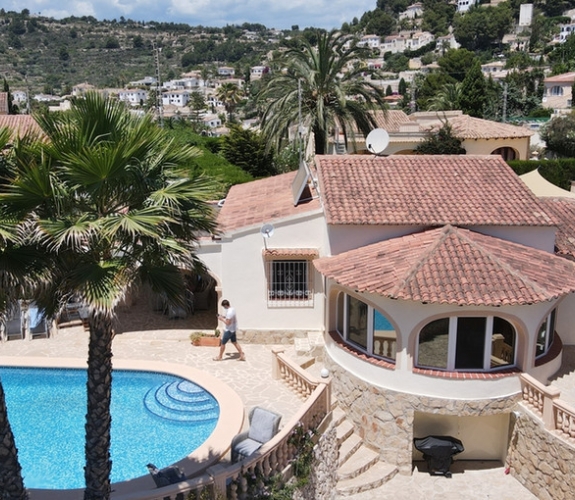 Benissa - Montemar with sea views and private swimming pool.