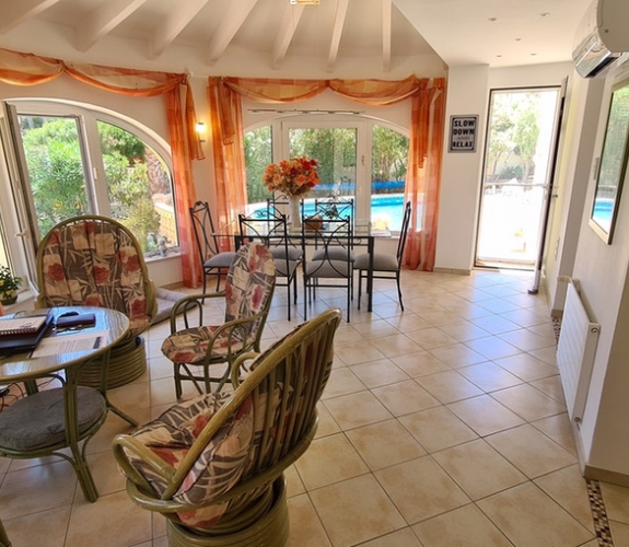 Benissa - Montemar with sea views and private swimming pool.