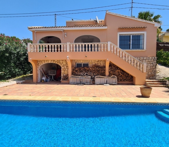 Benissa Baladrar, Costa Blanca with 3 bedrooms and walking distance to the beach