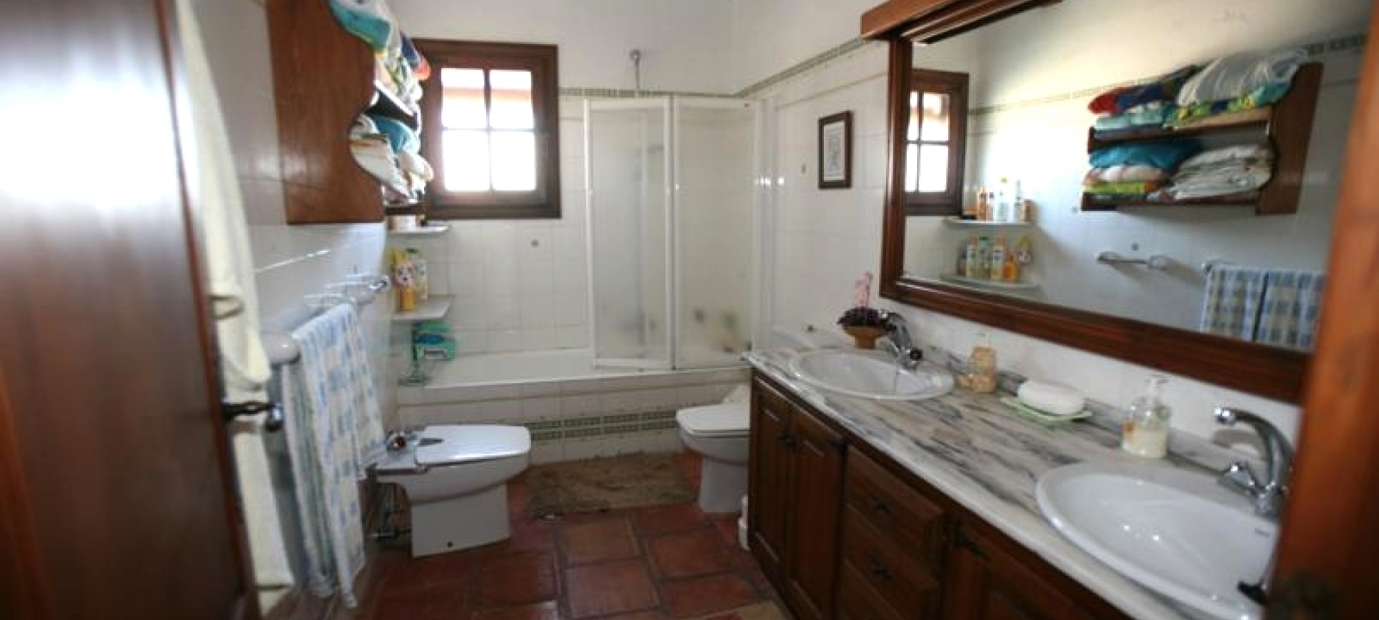 Country house for sale in partida Collado, Benissa, Costa Blanca with panoramic and distant sea views.