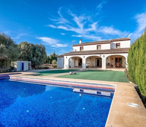 Country house in Benissa, Benimallunt, Costa Blanca, for sale with 3 bedrooms