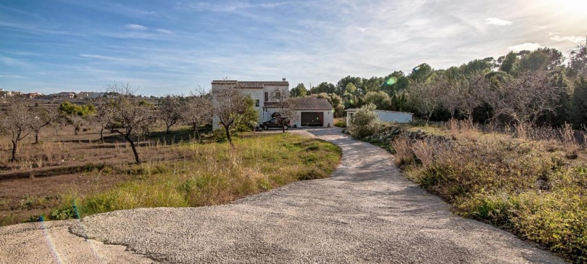 Landejendom i Benissa, Benimallunt, Costa Blanca, til salg med 3 soveværelser,